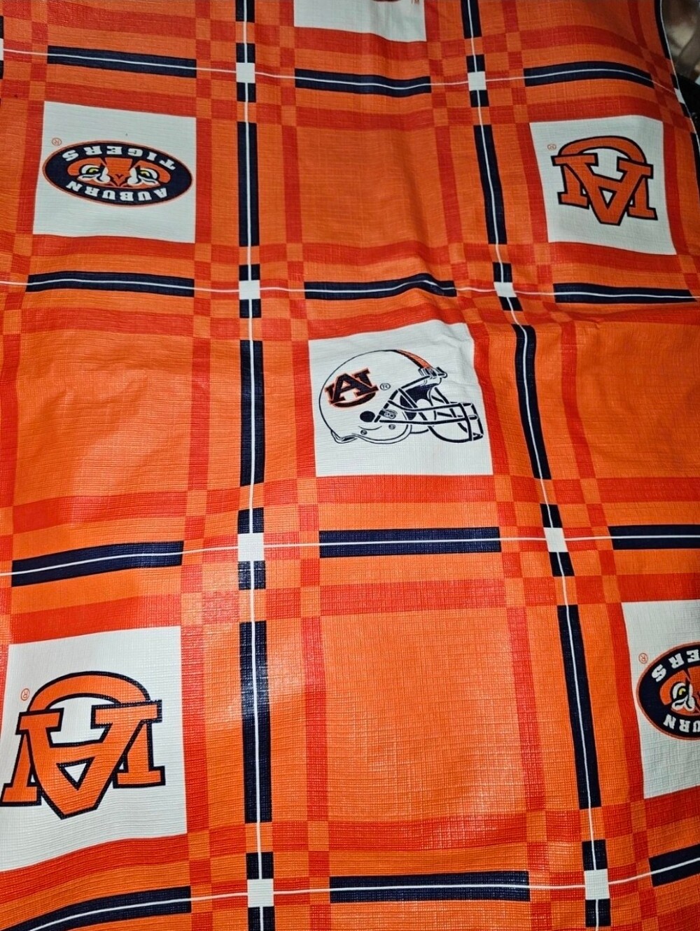 Vinyl Auburn Univ Table Cloth Square 54x52 Felt Backing Tailgating Party Tigers